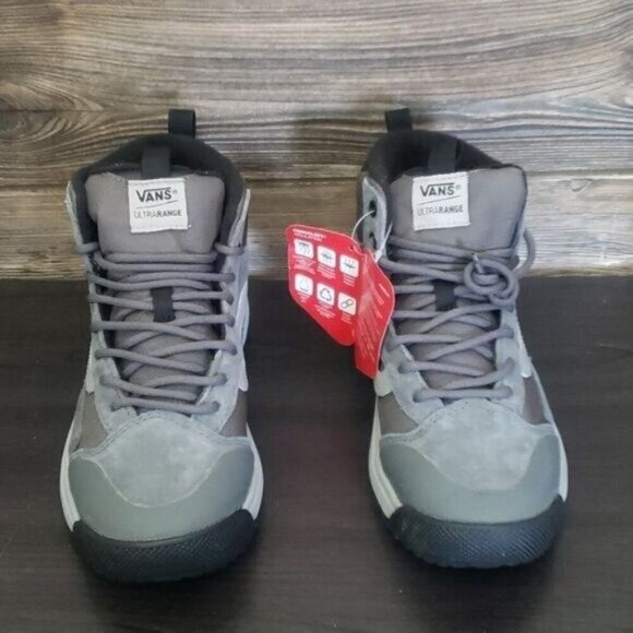 New Vans Ultrarange Exo Womens Hiking Sneakers Size 8 Outdoor Waterproof Utility - Picture 3 of 10